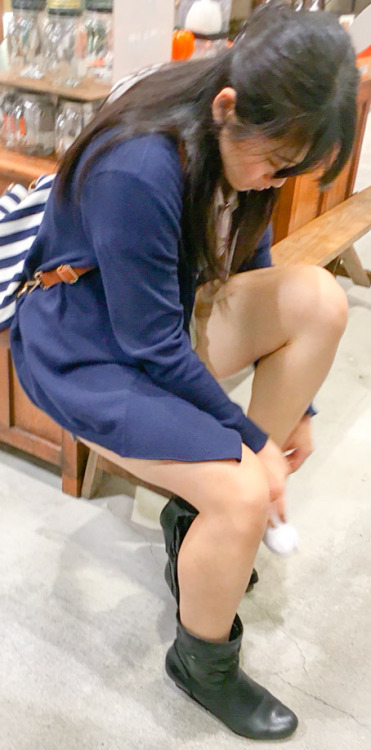 https://thighfreak.tumblr.com/post/138218736311