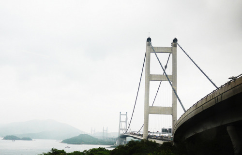 electrail:  Tsing Ma Bridge by Fion N. on Flickr.
