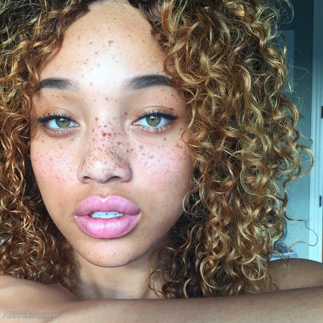 allthickwomen:  Lorraine