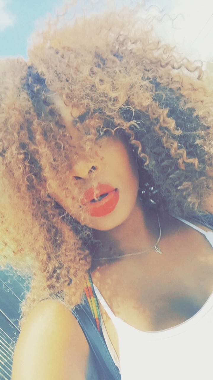wenn-i-ate:  6 selfies 😁💞 Nominated by blvckorchids I nominate love-sex-scotch