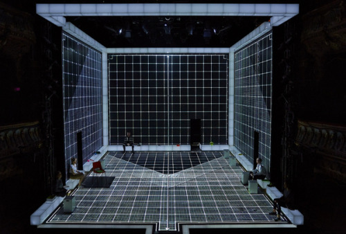 scenicdesign:“The Curious Incident of the Dog in the Night-Time”“Bunny Christie and Finn Ross”