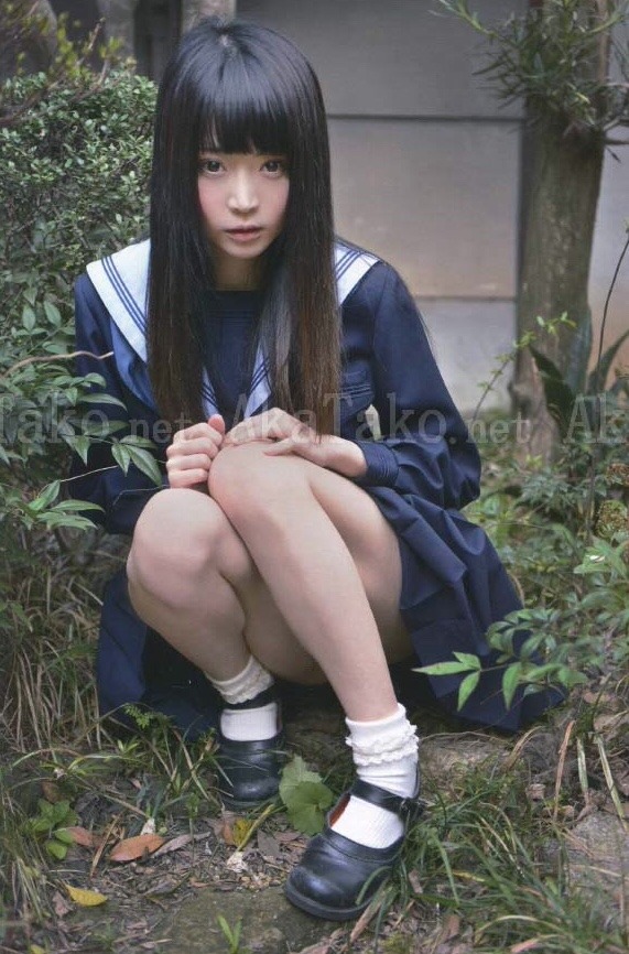kawaii-kirei-girls-and-women:  可愛い 吉木りさ 逢沢りな 今野杏南 山本梓