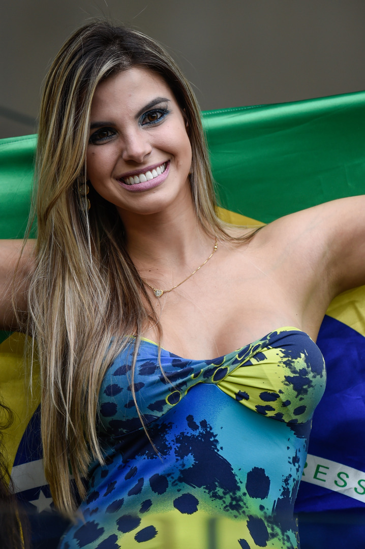 prettiest girls for the mondial  well despite they defeat , brasil may have a advantage