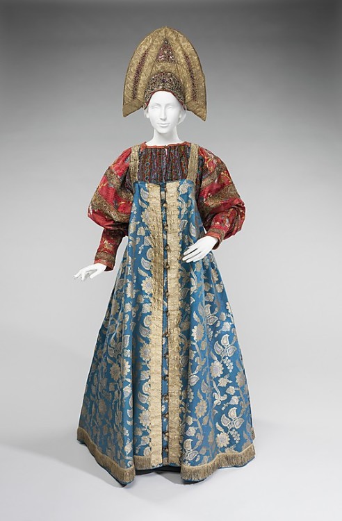 Two traditional women’s ensembles from 19th century Russia