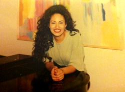  Selena Quintanilla-Perez <3  April 16,