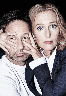 i-heart-scully:  Gillian Anderson and David Duchovny in Entertainment Weekly  