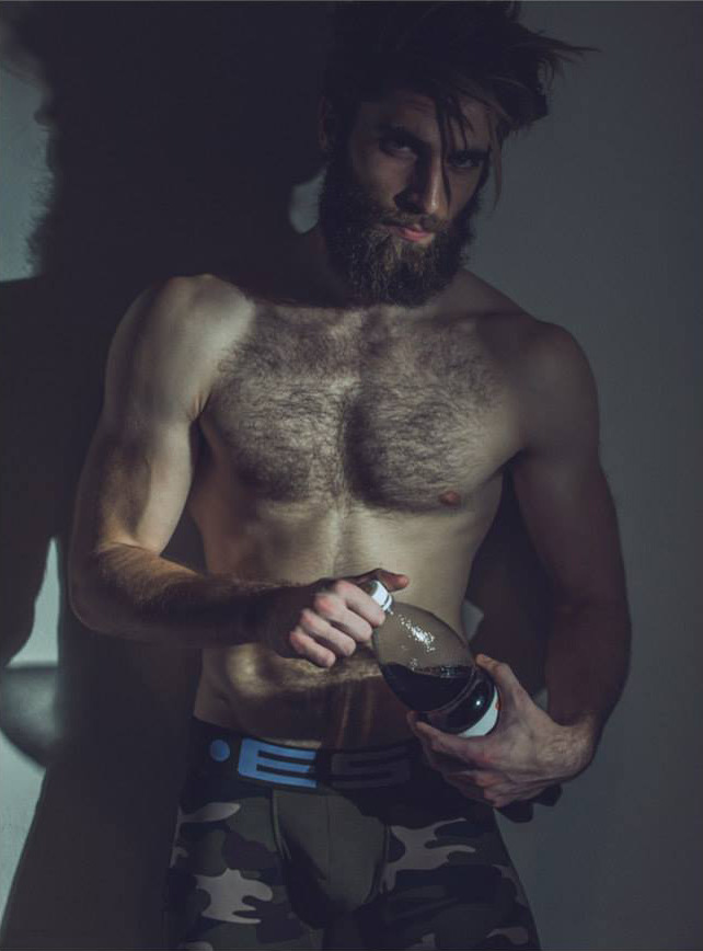 ohthentic:  mymenstocktaking:  David Vysoký by Vratko Barcik.  ohthentic 