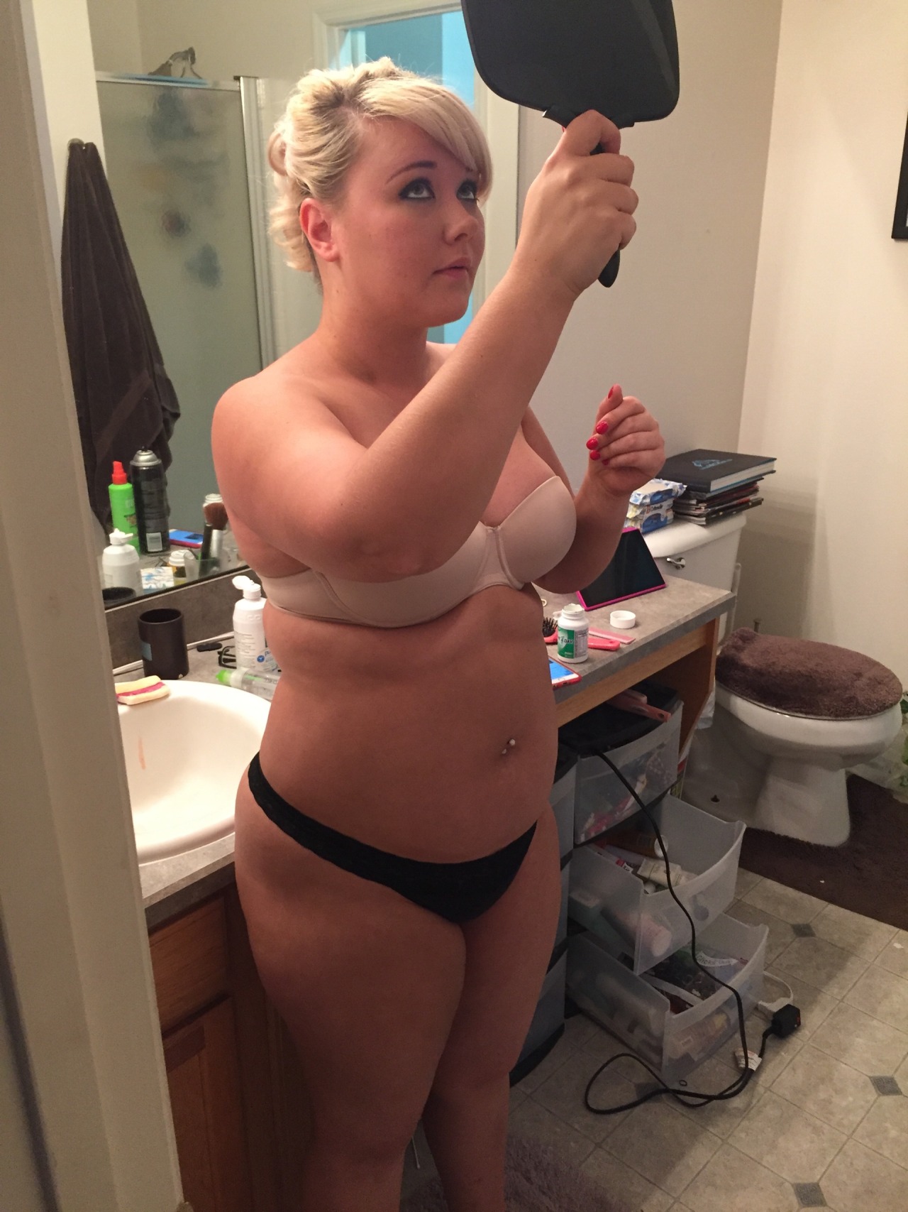 kbhotwife:  Me in all my sexiness