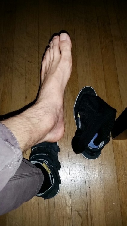 Porn myfeetlife:  My feet are telling me to win photos
