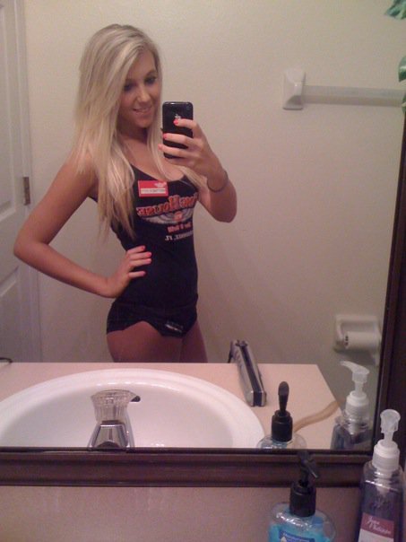 hotgirlpictures:  Follow hotgirlpictures for more