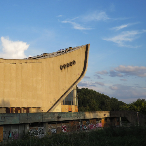 The abandoned Palace of Culture and Sports in Vilnius, Lithuania 2018.After a long day in Trakai, I 