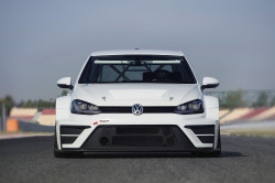 rocketumbl:  Volkswagen Golf TCR 