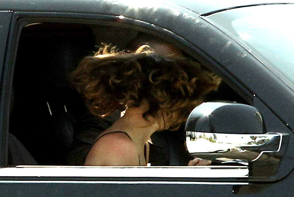 stateoftheartpop:  disneyprincess-high:  gagaroyale:  Gaga spotted yesterday in Los