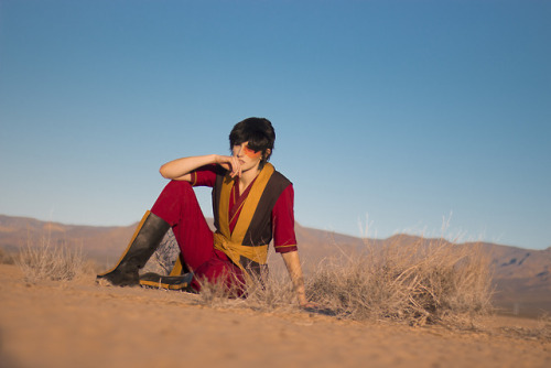 My Zuko cosplay!We woke up super early to shoot at sunrise– the orange in the first picture is