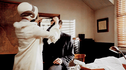 hello-beaniebeanie:MFMM - gif the scene in reverse. 7/∞