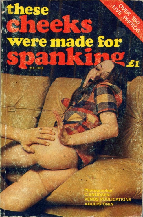 mudwerks:  (via it’s deadlicious™: These cheeks were made for spanking) 