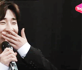 inpinitaize:‘What do the members usually do in the hotel room when they’re bored?’