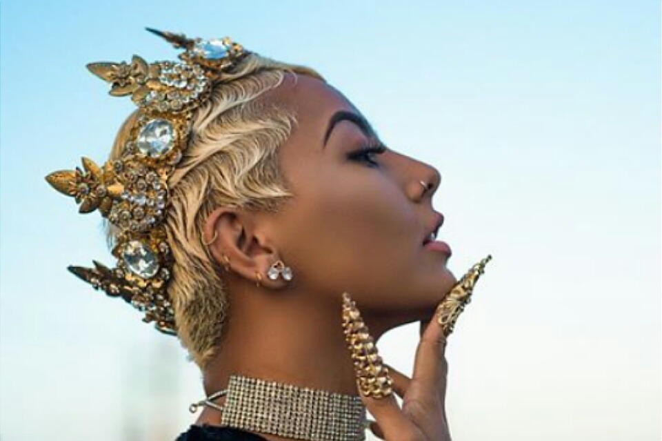 blackfitnessrocks:  afrodesiacworldwide:  IG-@_hairgod  Beautiful