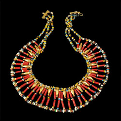 archaicwonder:  Amarna Period Egyptian Beaded