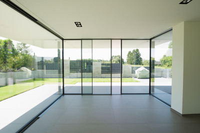 KELLER minimal windows®4+ design sliding doors and windows allow the interplay of light and energy efficiency. They create fluid effects into the nature.
http://bit.ly/1pj6cN5
#windows #glass #design