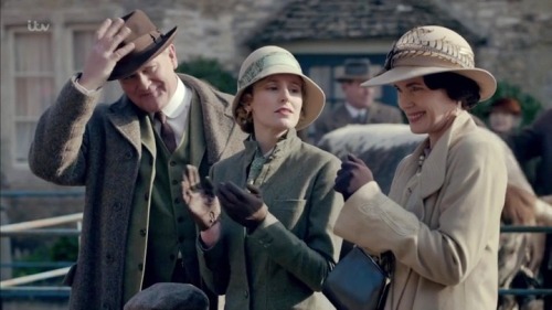 Edith’s doing some great matching these days. NB: more ties.6.02 &amp; 6.03