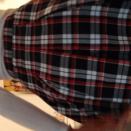 dirtycouplesposts:  My boyfriend deserves some booty on his face, anyone would like