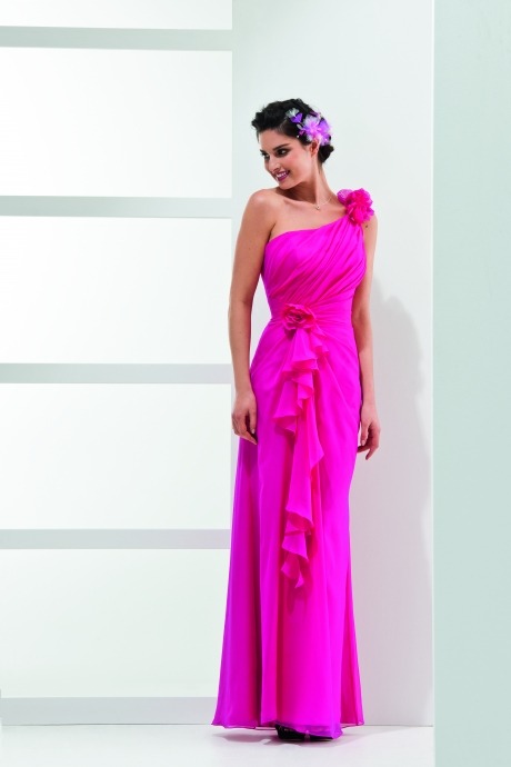 iamnotreallyintofashion:Eglantine