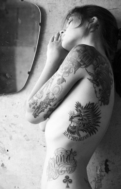 inkerest:  Hot #girls #inked #tattoo