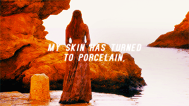 dreamofspring:make me choose: sansa stark or margaery tyrell | asked byThey are silly little girls, 
