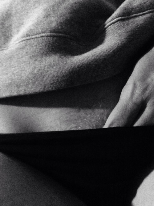 the-naked-me: chilling