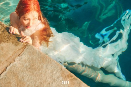 kpopmultifan:  SUNMI has released the 2nd set of concept photos for “Heart Burn” from her upcoming digital single which is scheduled to be released on June 29th.