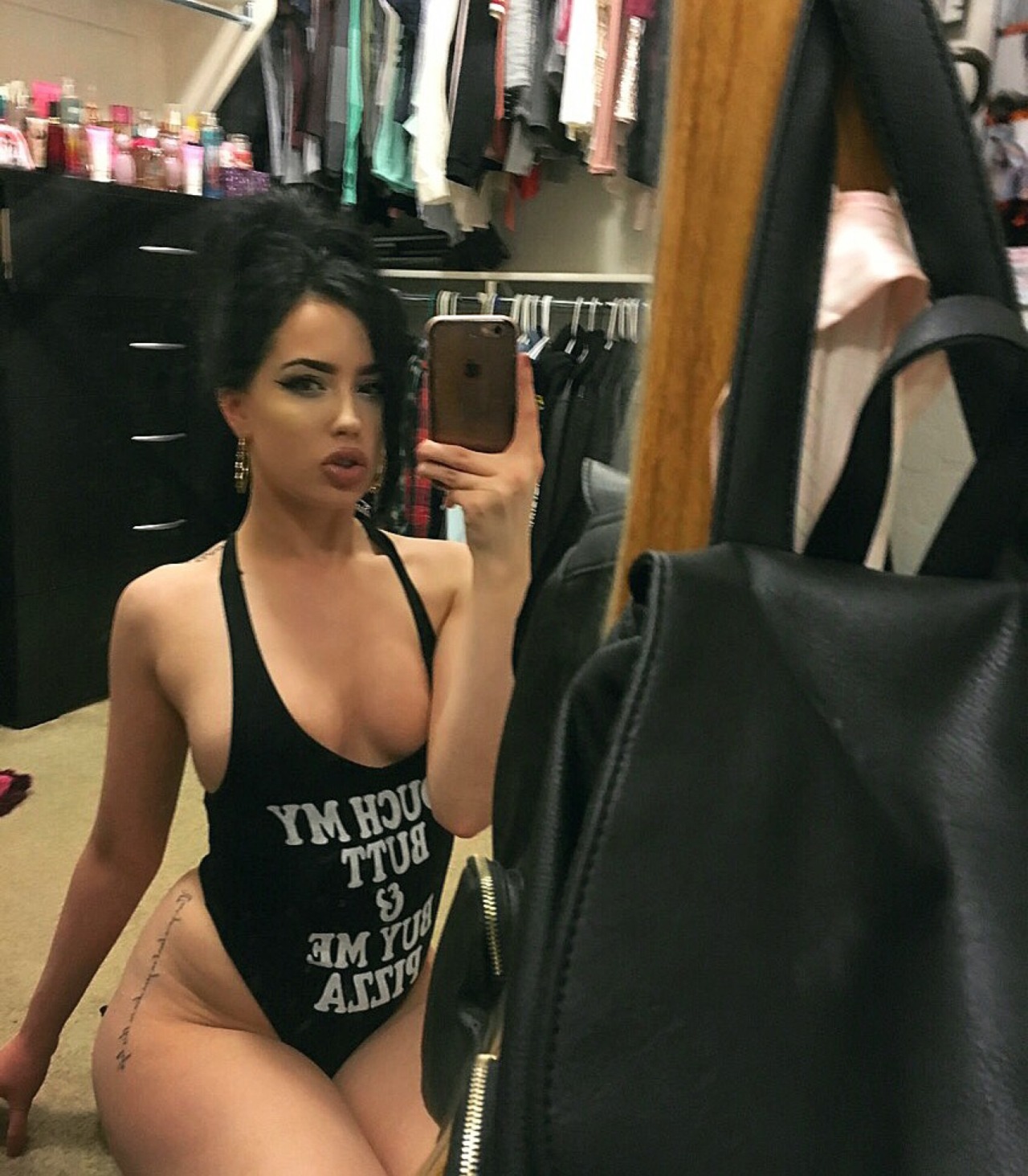 aradour:  love thy body 