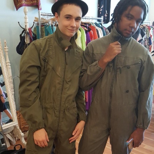 Documentary film makers can always use a vintage flight suit. #vintagemilitary #flightsuits #bespokenotbroke #pollysuesvintageshop