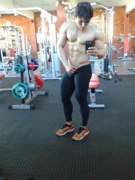 tightgearguys:  SO TIGHT!