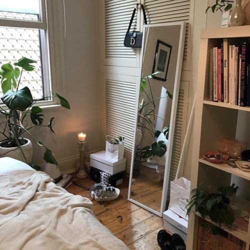 urbannoir: name aesthetic moodboard: amelia’s apartment
