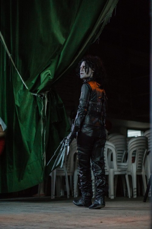 Edward Scissorhands - Cosplay - Axel Zeballos - Diciembre 2017, Bahía Blanca Argentina IG  https://w