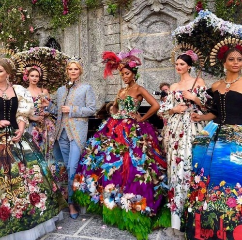 notordinaryfashion:Dolce &amp; Gabbana Alta Moda  Fall 2018/19