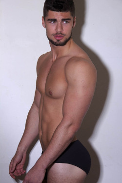 amanthing:  Visit amanthing Hunk Edition Blog With 9 Different Categories of HOT MEN to Choose From