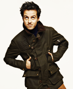 moonitsky:  kittyriley-deactivated20140107: Andrew Scott for Esquire. (x)  damn he’s hot 