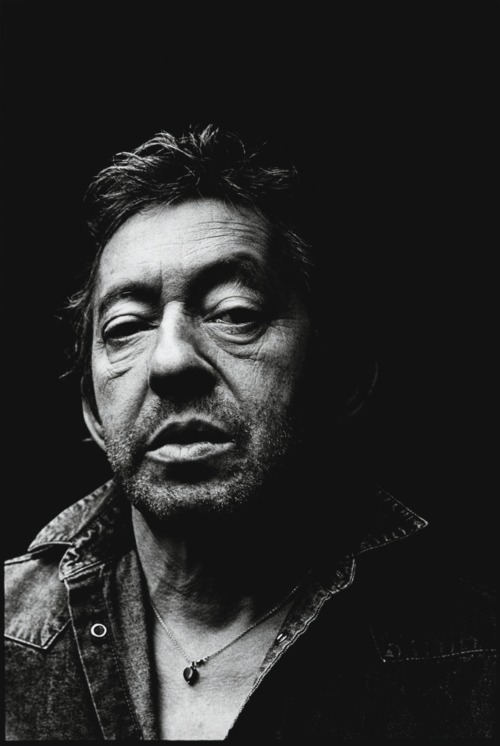 Serge Gainsbourg by Nigel Parry, 1989 via  the red list. More portrait here.