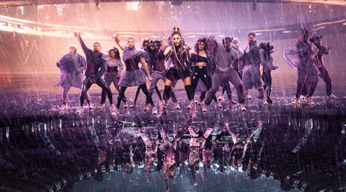 XXX chewbacca:  RAIN ON MELady Gaga & Ariana photo