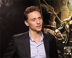 remyreaper:  pointless-hiddles523:  oh my god why does he touch his chest like that.  He’s clutching his imaginary pearls 