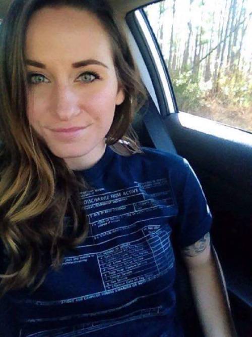 brass-steel-lead:  cisnowflake:  kibosh-josh-mahgosh:  lnnocentbystander:  shiny-kit-syndrome:  Samantha Jay - an American who spent time with the kurds fighting ISIS.  SICK  🎶There she is, Miss America There she is, your ideal 🎶  So much respect.