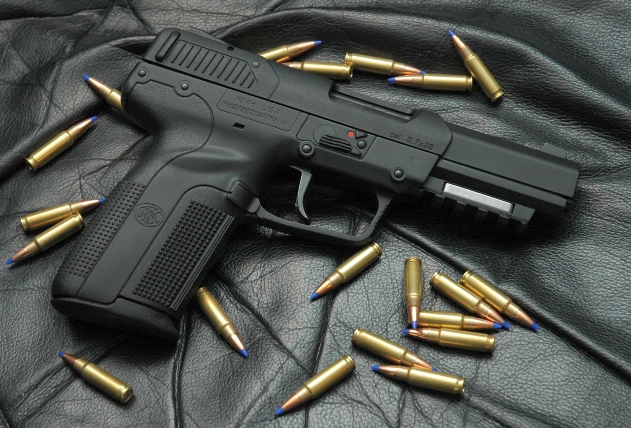 30-06addiction:  FN Five Seven