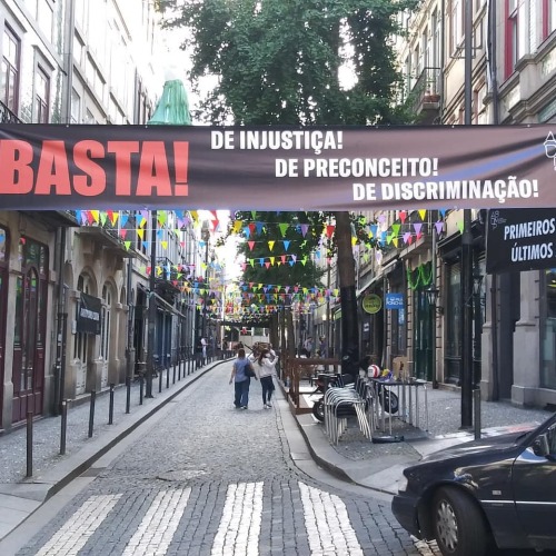 Before Covid, our neighborhood was the hub of nightlife with wall to wall bars, cafés, dancec