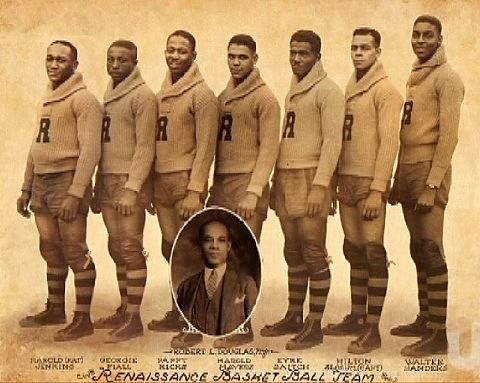 reflectionof1:The first Black professional basketball team “The Renaissance” organized in Harlem. Th