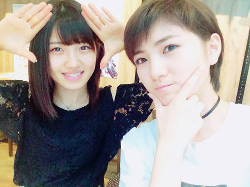 namiyorirobinha: 岡田 奈々 ‏@okadanana_1107 20160825　21：13Okada Nana村山彩希　Murayama Yuiri