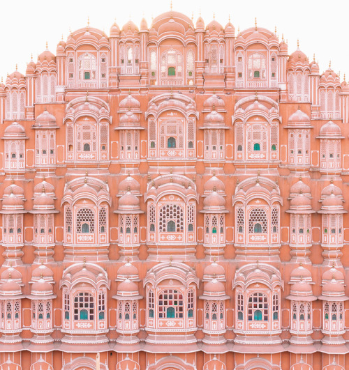 vivalcli: Hawa Mahal, Jaipur, India | Chelsaeanne