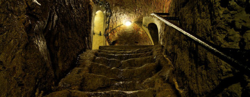 get-to-know-cz:   Scary Czech Places: #1 Jihlavské katakomby (Jihlava undergorund)Under the city Jihlava there are 25 km long passages which at first served as cellars that with time kept getting farther and deeper. During World War II Gestapo used them