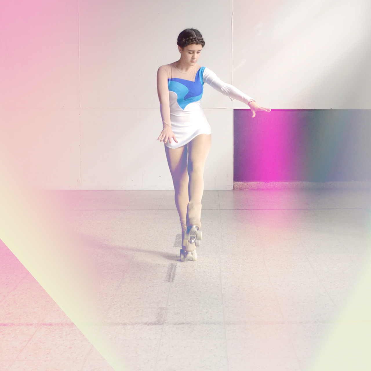 i-dream-in-rgb:  work: Micaela Rigo/ Flavia Yanniello model: Melina Yanniello ph